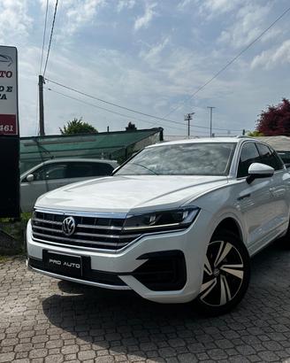 Volkswagen Touareg 3.0 V6 TDI SCR Advanced RLine