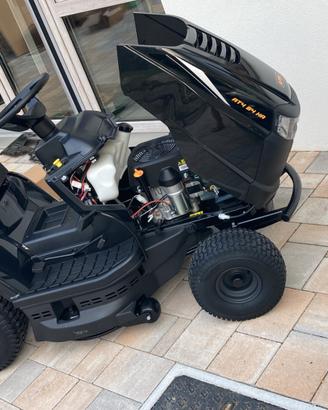 Trattorino Alpina AT4 84 HA