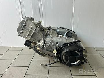 J420E MOTORE COMPLETO YAMAHA T-MAX TMAX 560