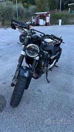 Husqvarna svartpilen 125 2021