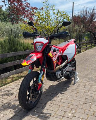 GasGas SM 700