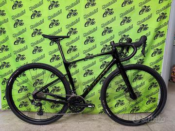 GRAVEL GIANT REVOLT ADVANCED 2 USATA