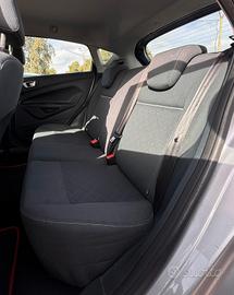 Ford Fiesta 1.4 TDCi 70CV 5 porte Titanium