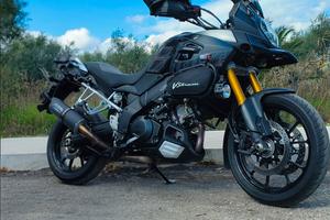 Suzuki v strom 1000 versione no compromise 