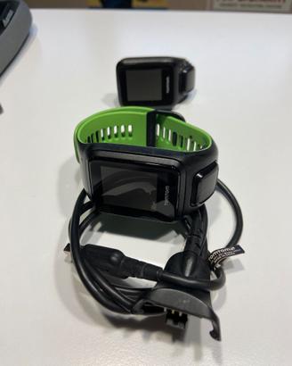 TOM TOM GPS WATCH COMPLETO + CASSA STESSO MODELLO