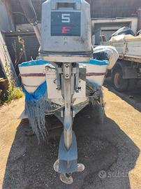 motore fuoribordo evinrude