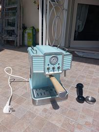 macchina per caffè e cappuccino