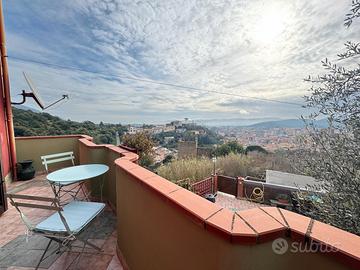 Villa esclusiva con Vista Panoramica e Giardino