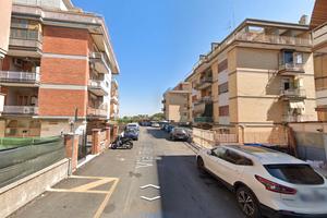 Torrevecchia trilocale con 2 balconi