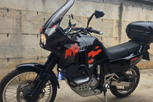 Honda Africa Twin RD04 1992