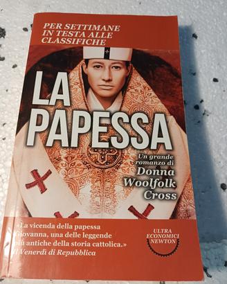 La Papessa. romanzo di D.W.Cross