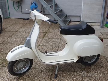 Vespa 50 special