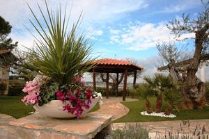 Cedesi gestione la Maison Rouge Resort Ginosa