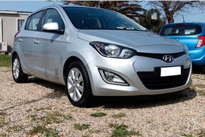 HYUNDAI I20 1.2 5p 84 Cv Full - GARANZIA