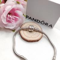 Bracciale originale pandora misura 19 argento 925