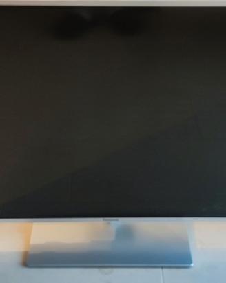 TV PANASONIC 42" con Decoder