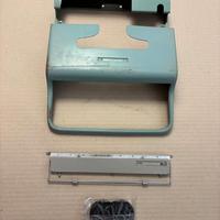 Macchina da scrivere Olivetti lettera 22 scocca