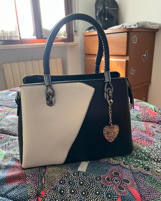 borsa Foloveya