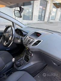 Ford fiesta VI serie 1400cc TDI