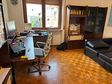 Room 25mq close to Monza train station