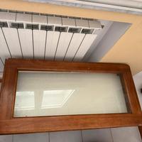 Tavolino in legno