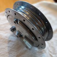Mozzo originale posteriore  Ducati Scrambler 450