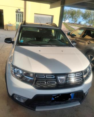 Dacia Sandero stepway 1.5dci - solo 18,500km