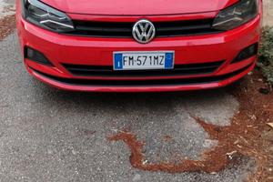 volswagen polo benzina/metano