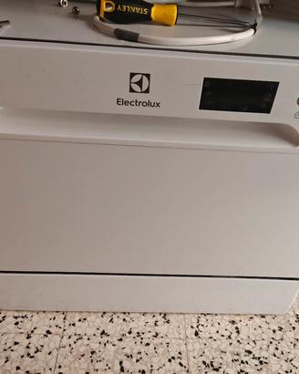 Lavastoviglie Electrolux