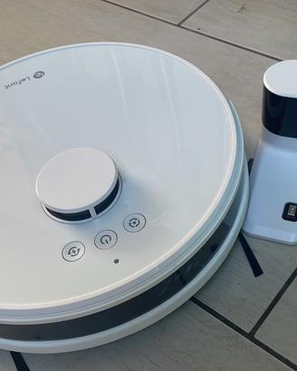 Aspirapolvere robot 