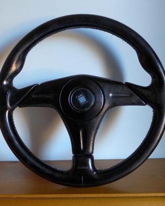 Volante Sportivo Nardi con Mozzo Fiat