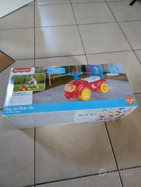 macchinina per bambini Fisher Price