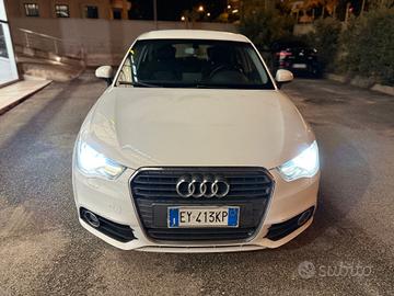 Audi A1 SPB 1.6 TDI 105 CV S-LINE