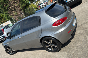 Alfa romeo 147 ex 150cv