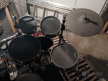 Batteria elettronica Alesis strike drum kit