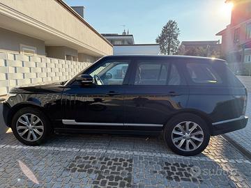 Land Rover Range Rover 3.0 tdV6 Vogue auto
