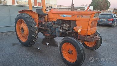 Trattore Fiat 650