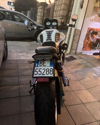 Buell x1 ligtning