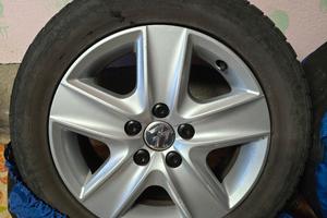 Cerchi 16 pollici Volkswagen pneumatici 205 55