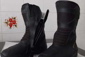 Stivaletti moto FORMA FORT85W n. 37 nero