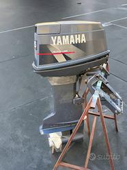 Motore fuoribordo Yamaha 25 HP Autolube completo