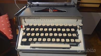 Macchina da scrivere Remington Monarch