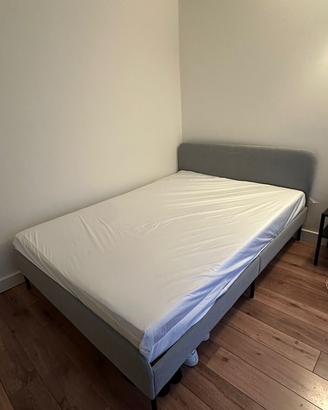 Letto Matrimoniale 140x200 con materasso ikea