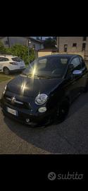 Auto Fiat 500 Abarth