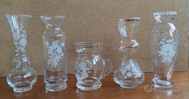 Vasetti in vetro decorati vintage 