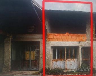Rustico in corte - 2 livelli - Da ristrutturare
