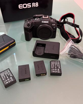 Canon Eos R8