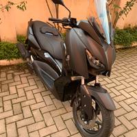 Yamaha Xmax tech Max 125