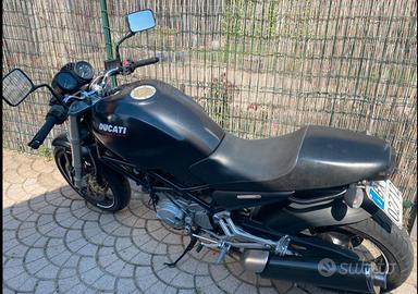 Ducati monster 620 dark