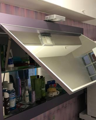 Specchio contenitore bagno